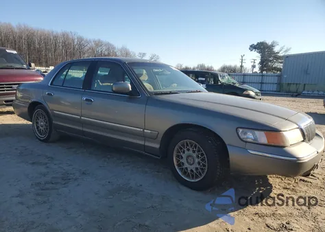 2000 Mercury Grand Marquis Gs z USA, uszkodzony, nr VIN 2MEFM74W5YX653134
